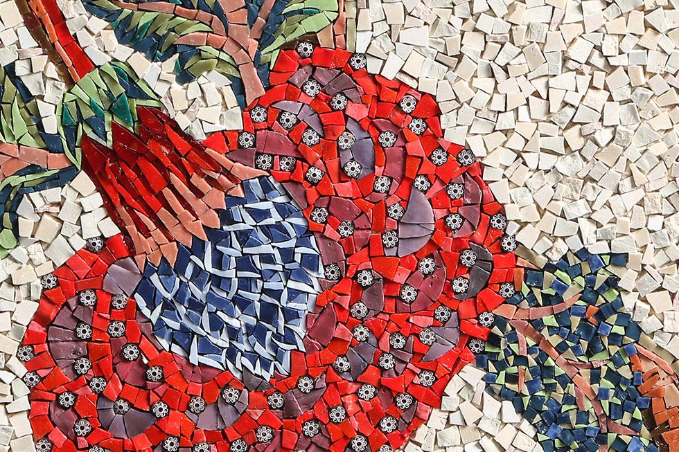 Khajuraho, red smalti