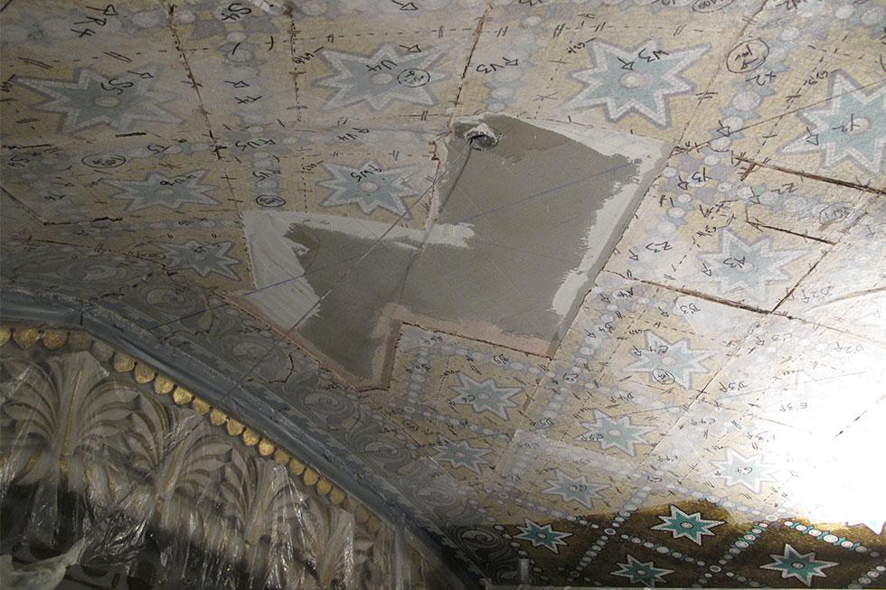 setting of the cleaned mosaics
