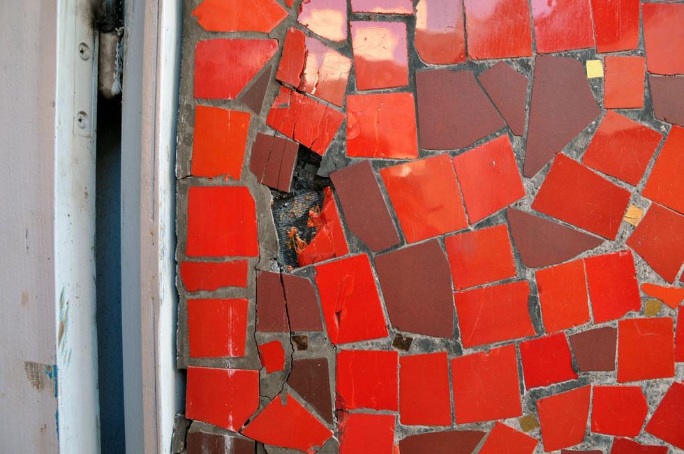 red cracked glass tesserae